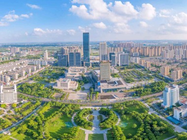 泰州技术咨询赋能企业转型，推动区域经济腾飞