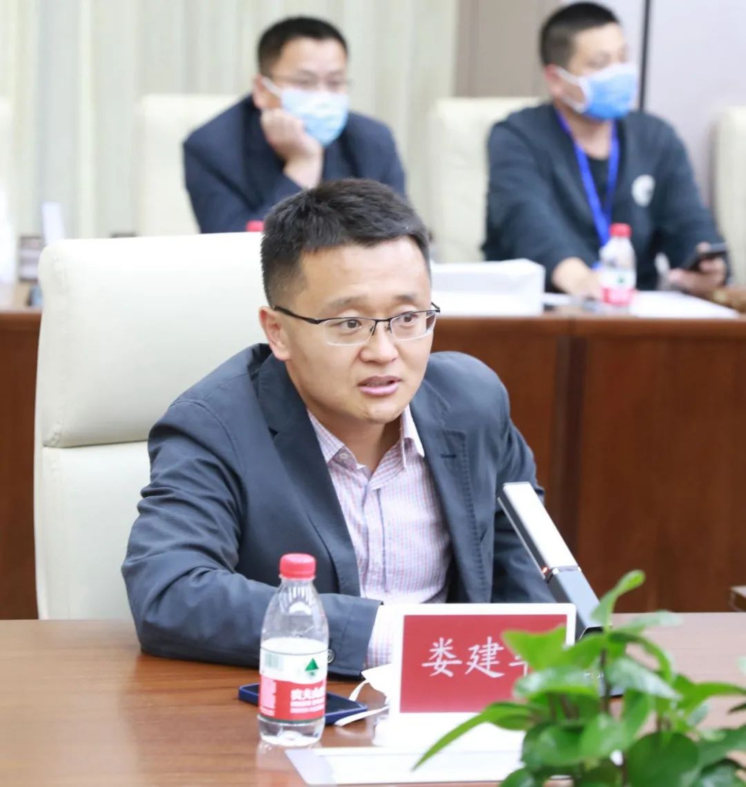 北京技术咨询赋能企业转型与创新发展,随着我国经济的蓬勃兴盛，企业对技术创新的渴求与日俱增，作为国家的政治、文化中心，北京汇聚了丰饶的科技资源和强大的研发能力，成为了众多企业寻求技术指导的首选之地，本文将围绕北京技术咨询展开，深入探讨其在企业转型升级和驱动创新发展中的关键作用。,北京技术咨询,技术咨询,技术咨询服务,第1张